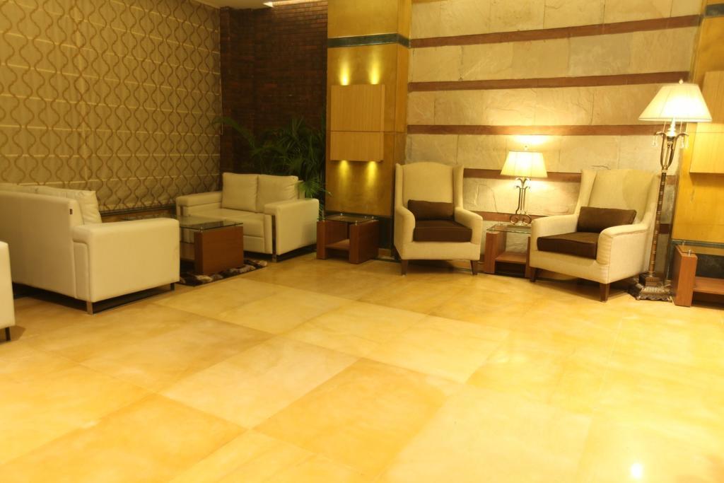 Modi Hotel & Resorts Pinjaur Bagian luar foto